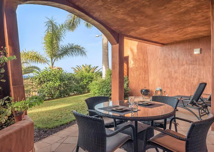 Alzaro 02 Deluxe Sea View 2b Tatil Evi Palm-mar