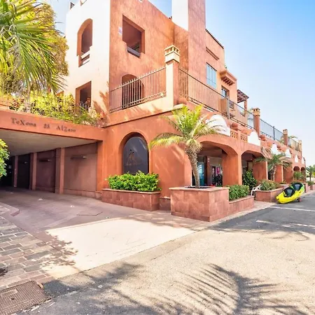 Alzaro 02 Deluxe Sea View 2b بيت للعطل *